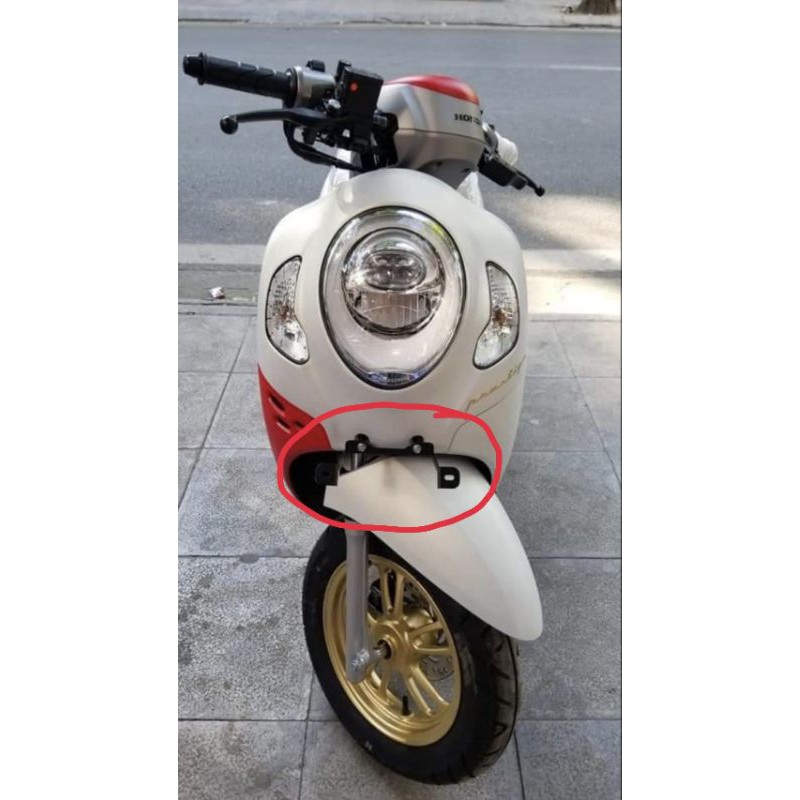 Pát mặt nạ- bảng tên xe Scoopy 2021-2023