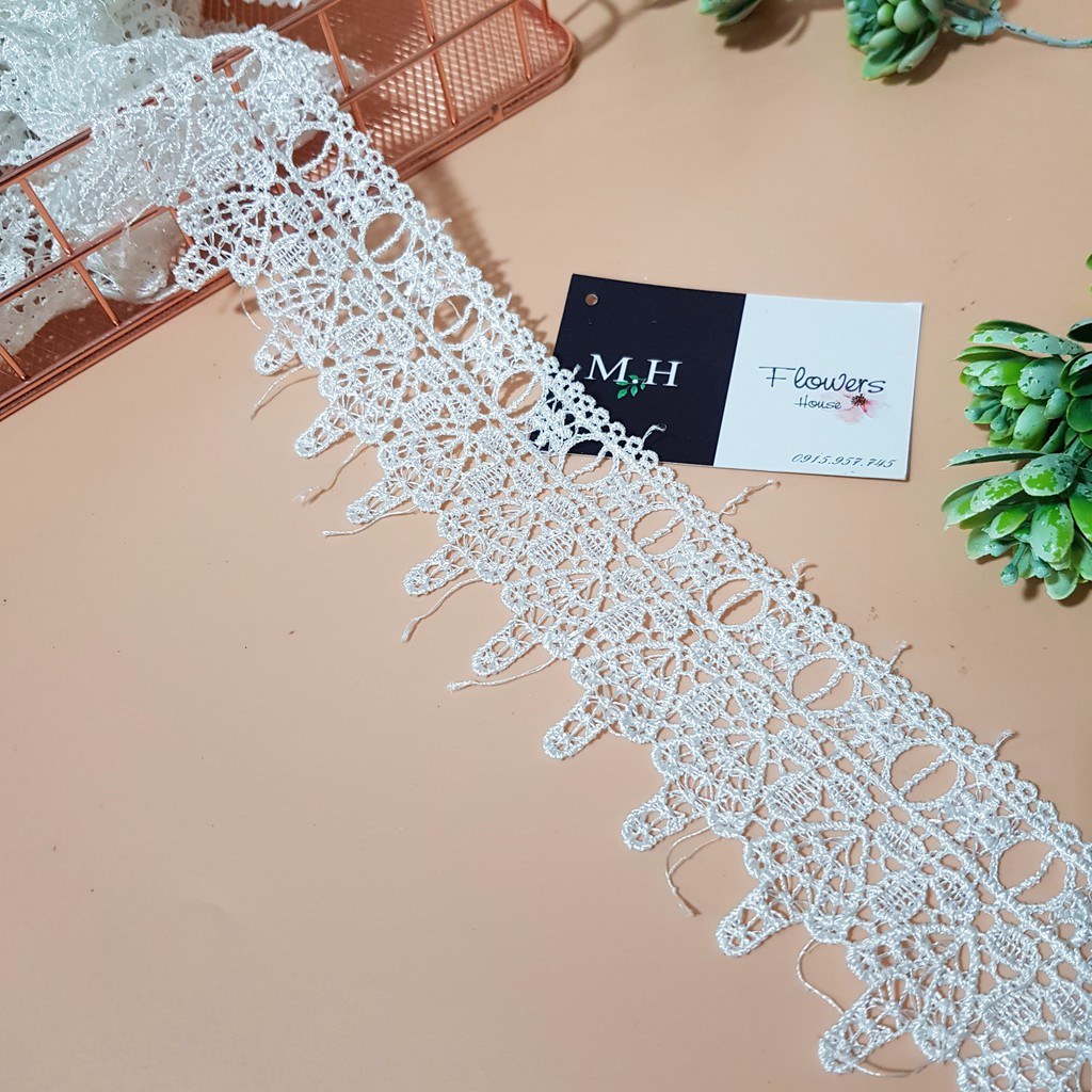 RC40 Cuộn 11 mét ren viền trắng rộng 6.5cm họa tiết mầm cây dùng trang trí váy áo Maihoaflower