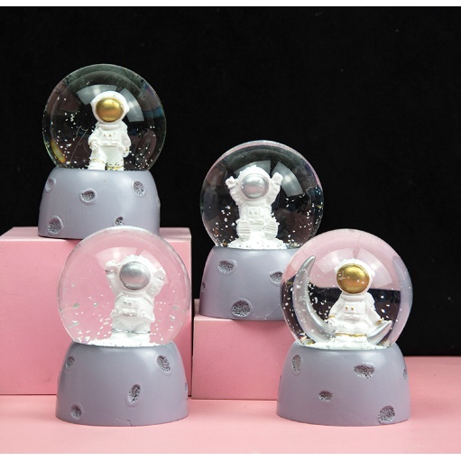 Quả cầu tuyết phi hành gia QCT2 có đèn 5cm