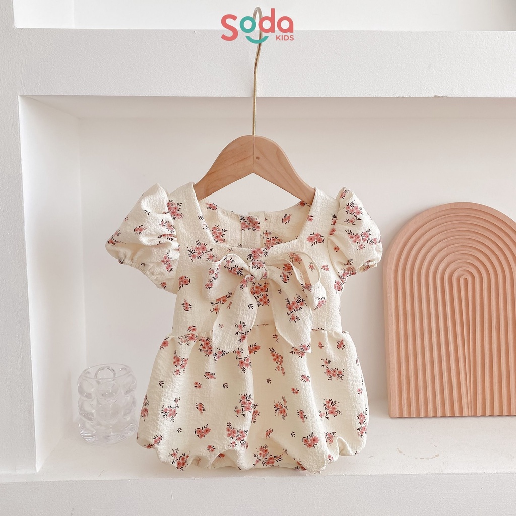 Body tiểu thư cho bé gái Melle SODA KIDS thiết kế cổ vuông, tay bồng, đính nơ ngực phong