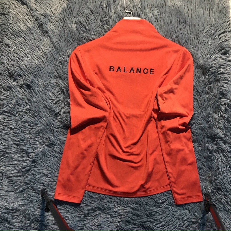 Áo giữ nhiệt nữ Balance