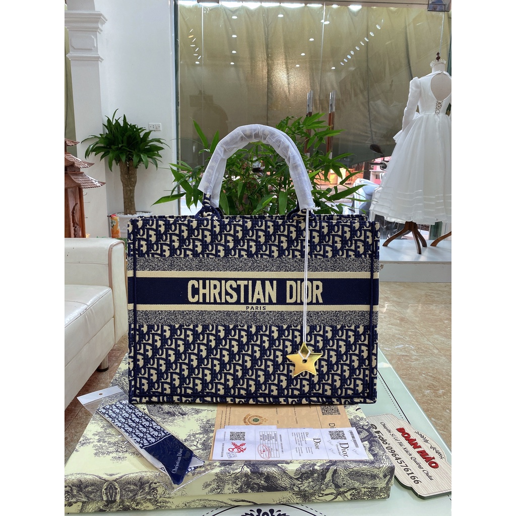 Túi Xách Nữ Công Sở Giỏ Xách Họa Tiết Thổ Cẩm Size 36,41Cm Hàng Cao Cấp Full Bocx nam châm Tặng Kèm khăn MT599