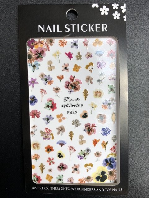 Miếng dán móng tay