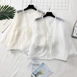 Áo mỏng khoác ngoài áo voan trắng nhẹ nhàng tiểu thư