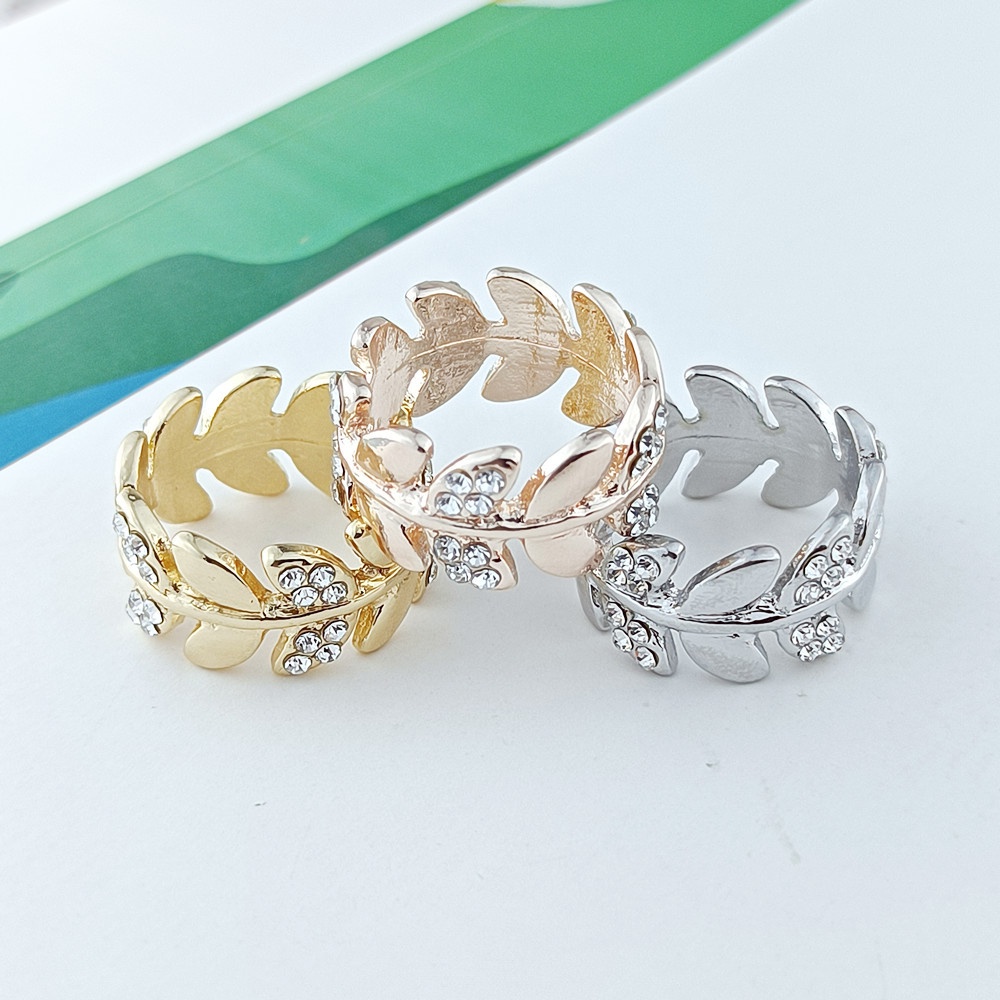 Vòng Khóa Khăn Quàng Cổ Lụa Hình Vuông Đơn Giản Chất Lượng Cao Dễ Phối Đồ