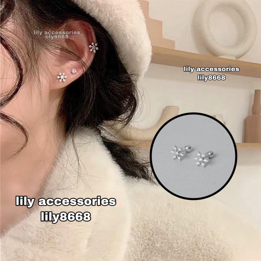 Snowflake Earring khuyên tai bông tai titan hoa tuyết đính đá không gỉ không đen không dị ứng unisex