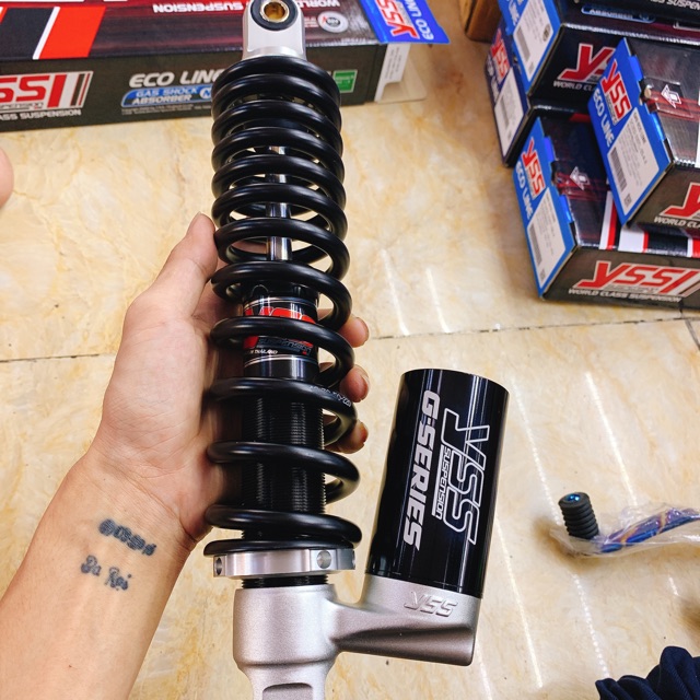 Puộc yss vario, click bình dầu dưới