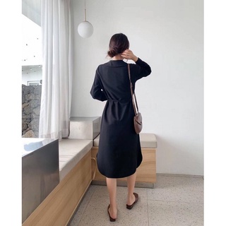 Đầm đen viền trắng siêu sang