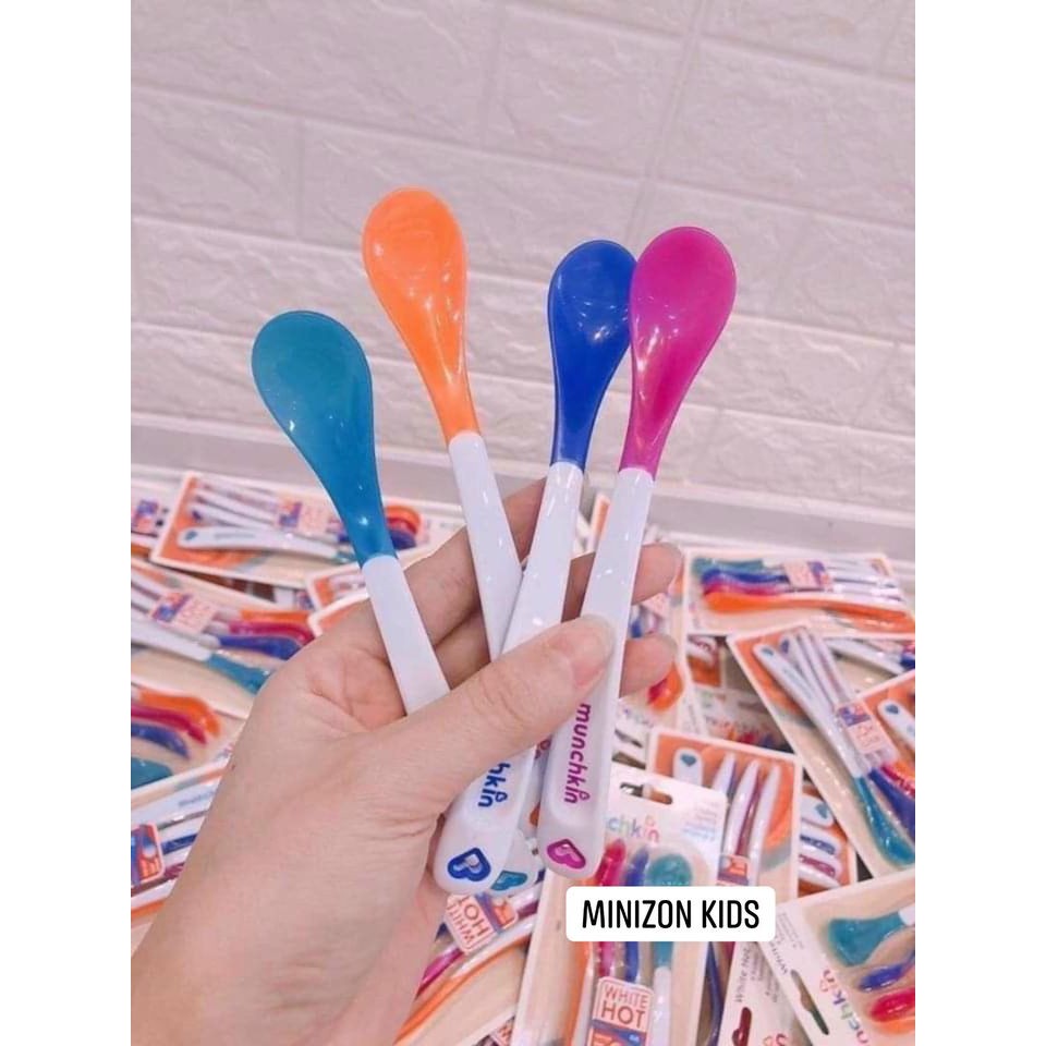 Thìa Mềm Báo Nóng Munchkin Cho Bé Mẫu Mới  | Minizon Kids