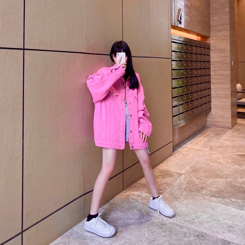 Áo khoác jeans nữ màu hồng cánh sen hot trend thương hiệu Balenciaga cao cấp