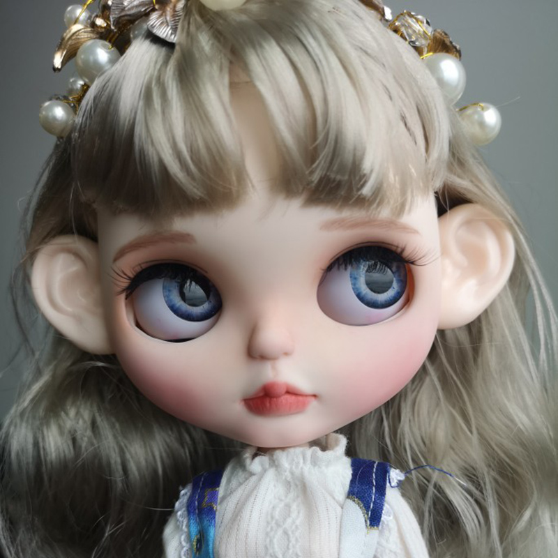 ICY DBS small doll silver-grey bangs long hair 19 joint body suitable for changing baby makeup collection and play