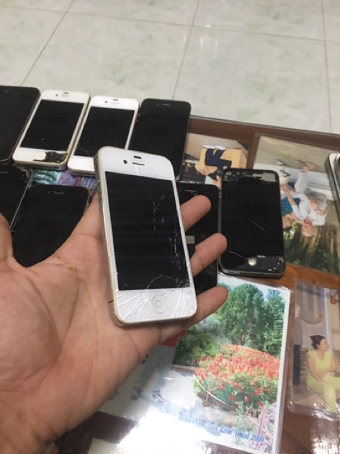 Màn hình iphone 4s dùng tesr máy