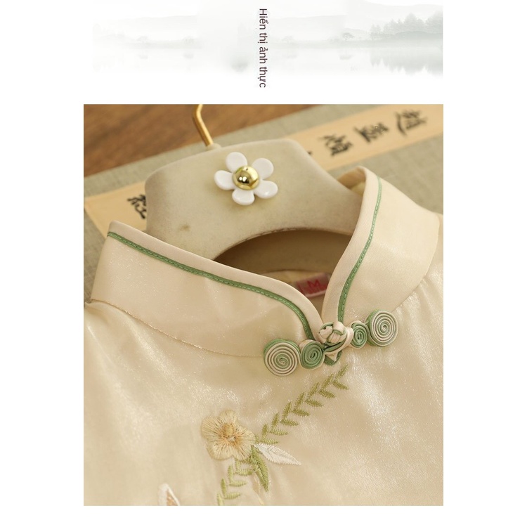 Sườn xám cách tân thêu họa tiết phong cách Trung Hoa thời trang mùa hè dành cho nữ