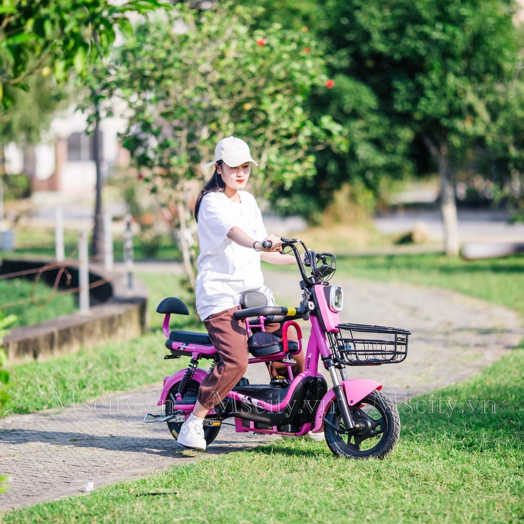 Xe Điện Hotgirl New X4 Plus - Xe Điện Nhập Khẩu - Tặng Giỏ Xe Và Ghế Em Bé - Pin Lithium 30A Chính Hãng - Bảo Hành 2 Năm