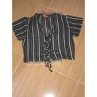 pass áo croptop errorist đen new 100%