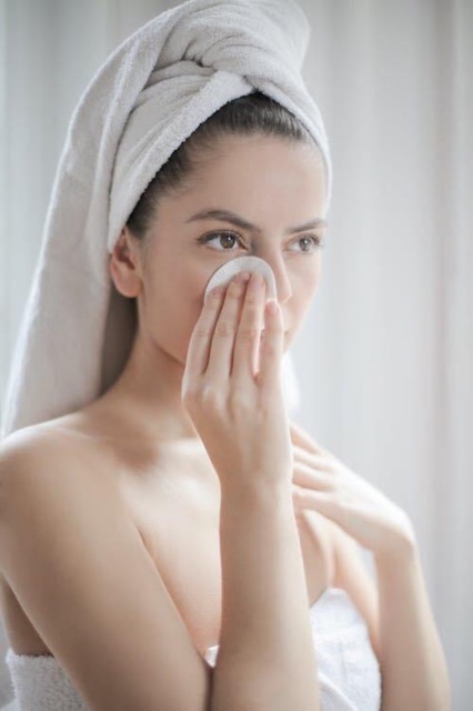Kem FEIYA Dưỡng Trắng - Ngừa Lão Hoá - Phục Hồi - Tái Tạo Da Ban Đêm 15g