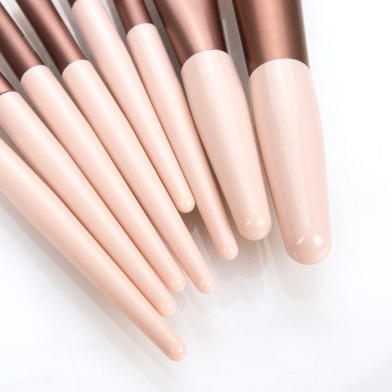 Set 8 Cọ Trang Điểm Kèm Túi Đựng Đa Năng Tiện Dụng