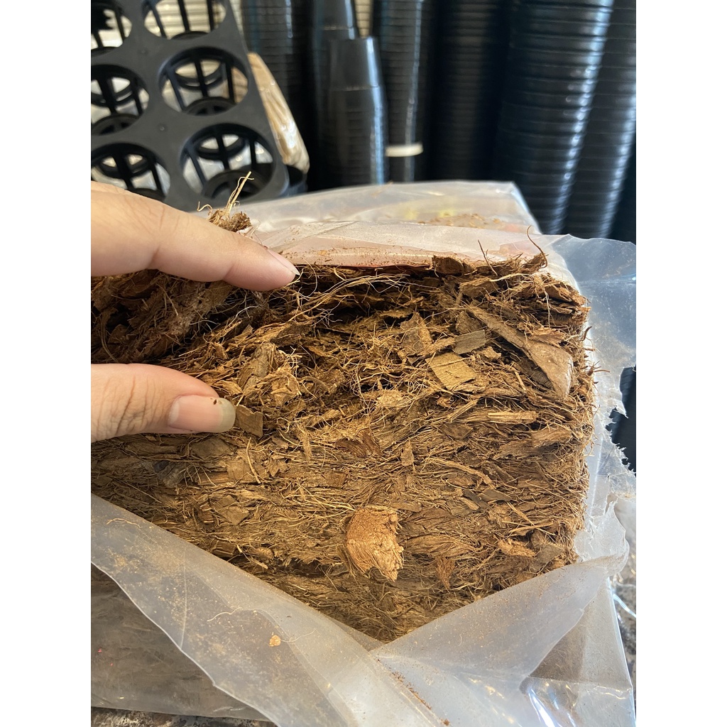 Xơ dừa Grow It dừa ép kiện 4.5kg  hàng chuẩn , đã qua xử lí , không vàng nước !