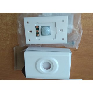 Công tắc cảm ứng hồng ngoại âm tường 2 Cổng liền mặt