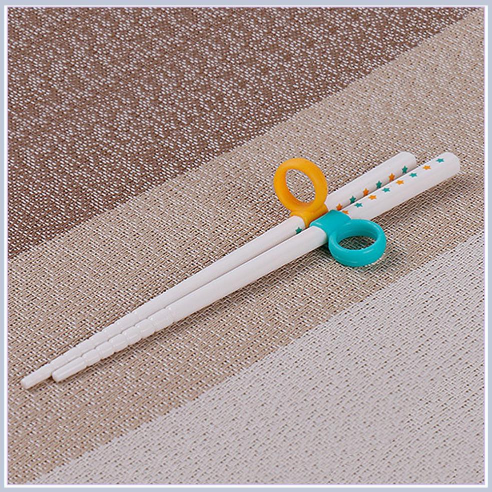 Đũa tập gắp xỏ ngón Seria - Nội địa Nhật Hàng hot