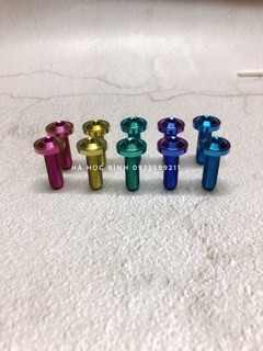 Titanium gr5 combo 4 óc dè sau 6x20
