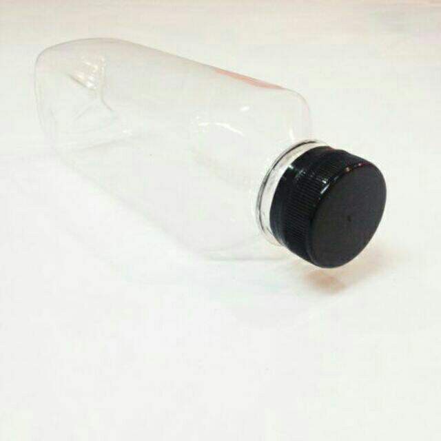 200 chai nhựa vuông nắp đen 330ml | BigBuy360 - bigbuy360.vn