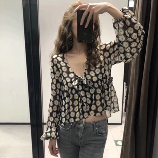 Áo peplum hoa cúc