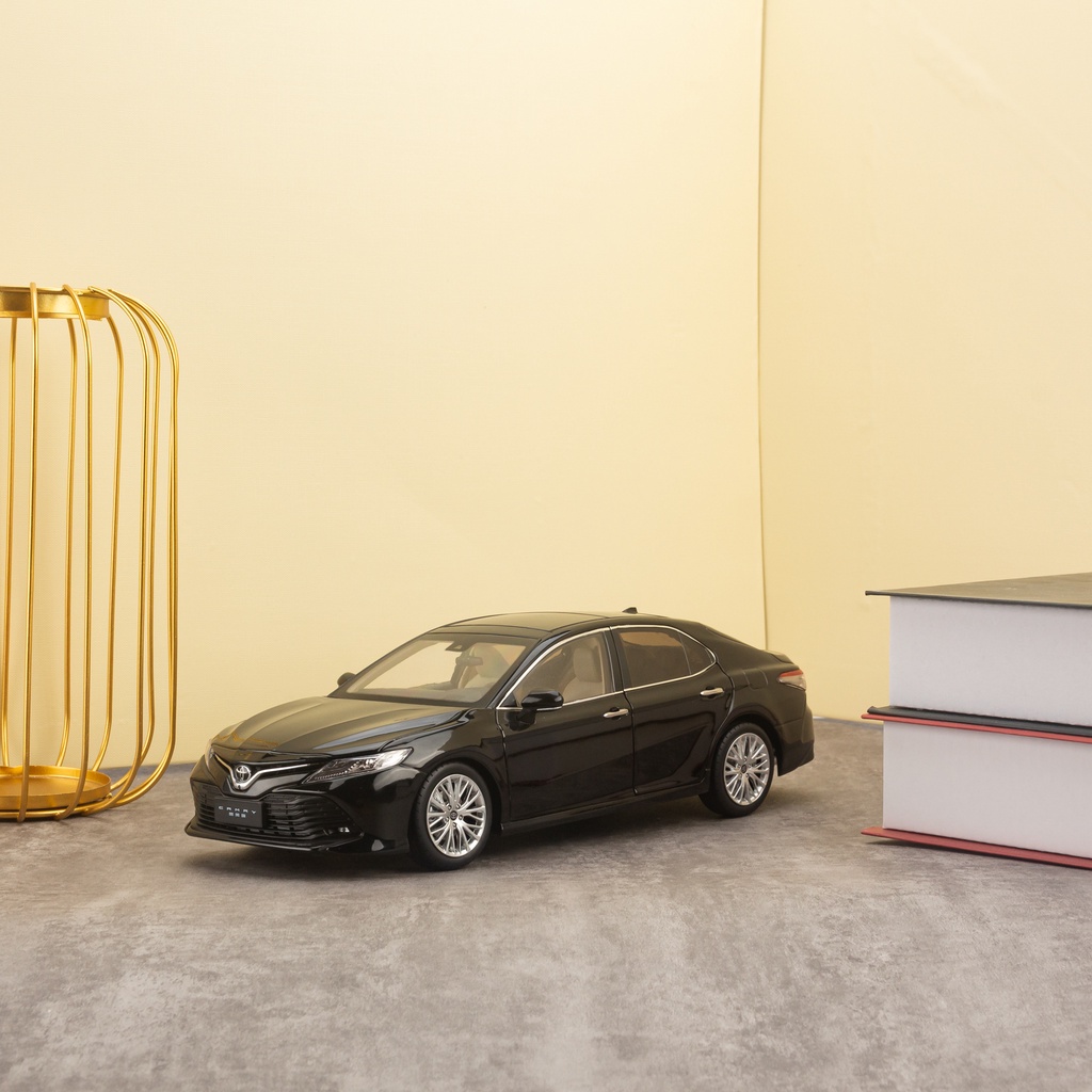 Xe mô hình Toyota Land Cruiser Prado, Camry, Highlander, Supra 1:18