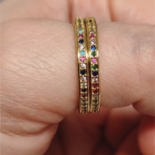 Nhẫn Tròn Mỏng Đính Đá Zirconia Màu Sắc Cầu Vồng Đơn Giản