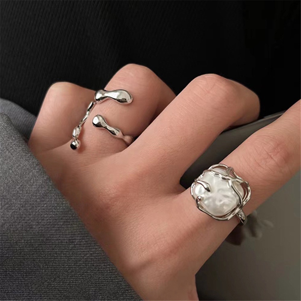 Bộ 2 Nhẫn Đeo Tay Đính Ngọc Trai Thời Trang Cho Nữ