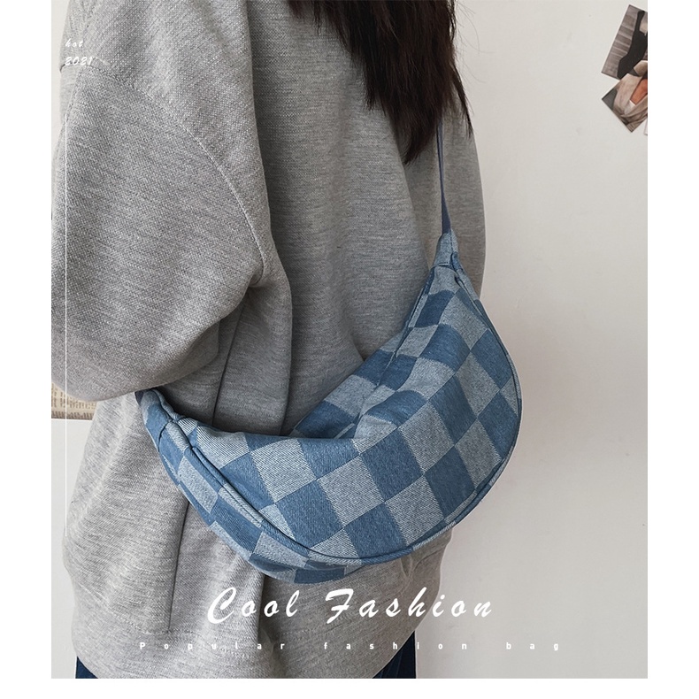 Túi Đeo Chéo Vải Denim 2022 Thiết Kế Mới Năng Động Thời Trang