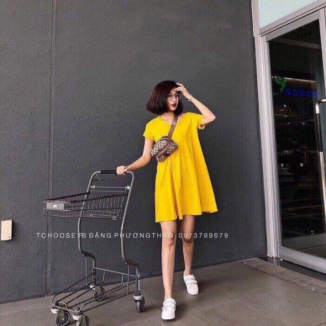 Váy suông cổ tim trơn