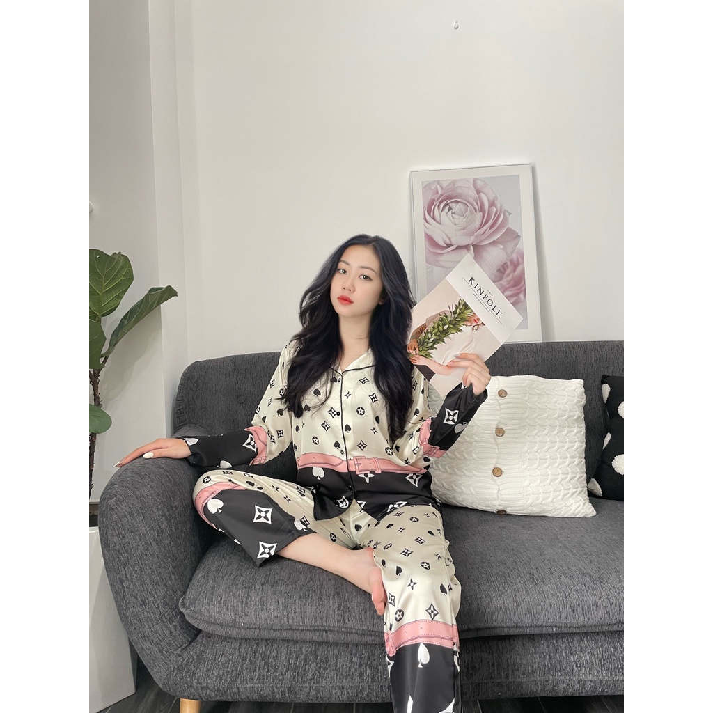 Đồ bộ nữ - Đồ ngủ nữ pijama tay dài chất liệu Latin phối hình hoạ tiết sang trọng freesize | BigBuy360 - bigbuy360.vn