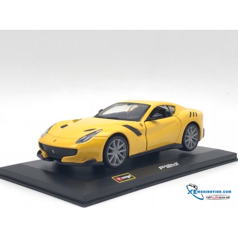 Xe Mô Hình Ferrari F12 TDF Hãng sản xuất : Bburago Tỉ lệ 1:32 ( Vàng )