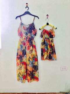 Set maxi mẹ và bé gái