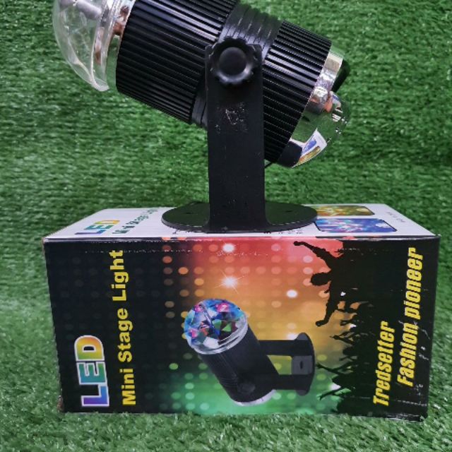 Đèn xoay sân khấu 7 màu
