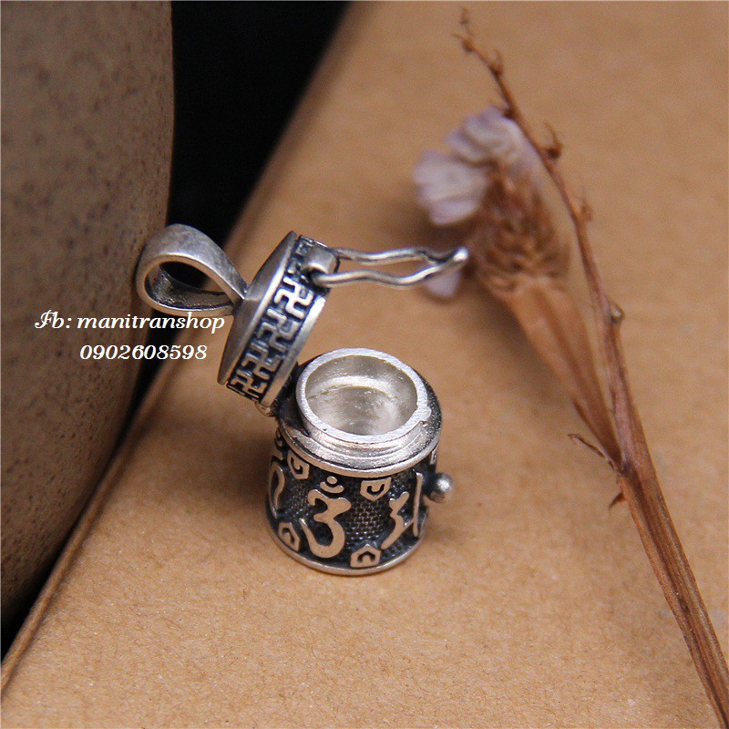Mặt Ga’u - hộp đeo cổ đựng xá lợi pháp dược cát mandala Kinh Chú