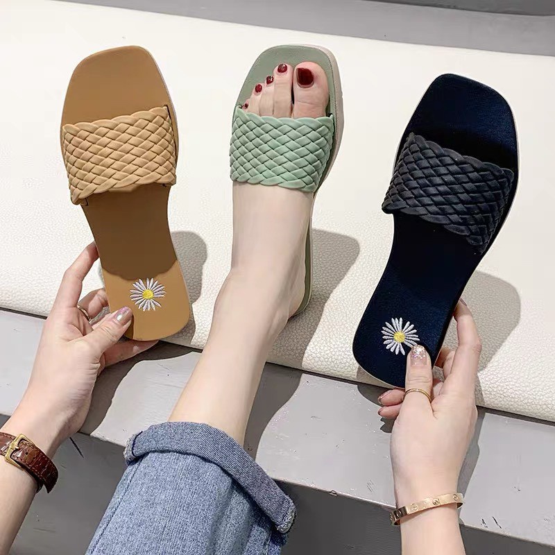 XẢ KHO DÉP QUAI NGANG NỮ CÁC LOẠI