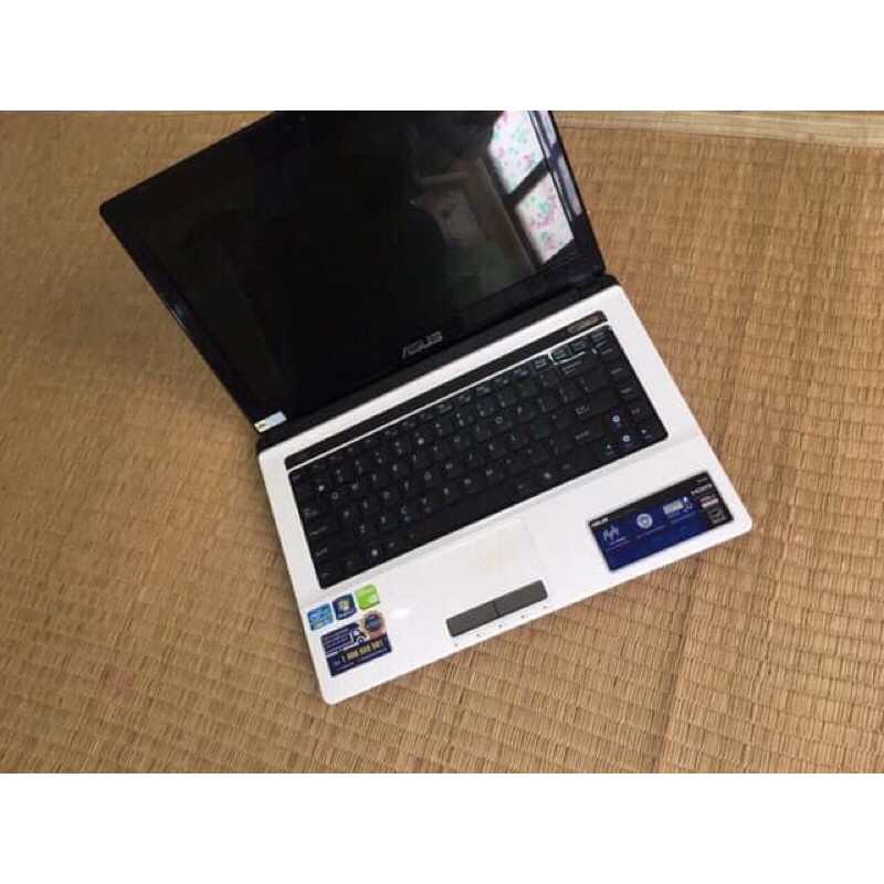 Laptop UFO Asus K43 i5 trắng thời trang đẹp tinh khôi | BigBuy360 - bigbuy360.vn