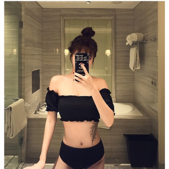 (Có sẵn) Đồ bơi/ Bikini trễ vai tay bèo 2 mảnh màu đỏ và đen