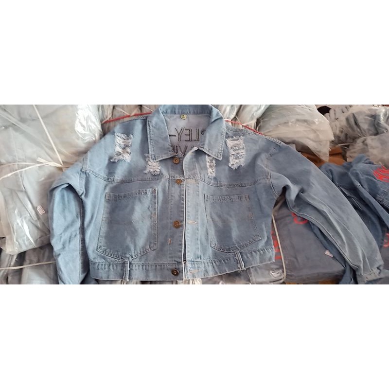 Áo khoác jeans lửng bigsize