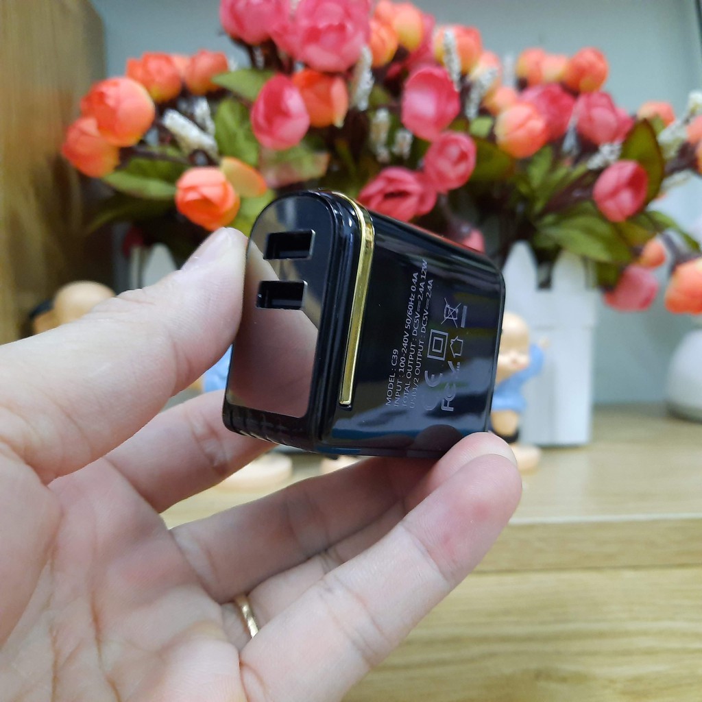 Cốc sạc nhanh điện thoại 12W Hoco C39 có màn hình Led 2 cổng ra USB