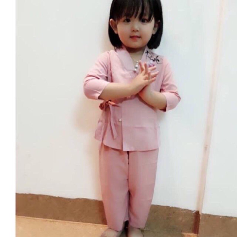 Mẫu xéo nơ vẽ cho bé