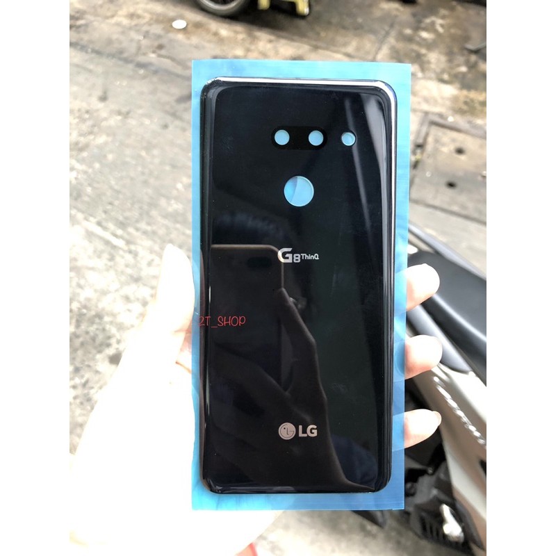 KÍNH LƯNG LG G8 MỸ (2 CAMERA) ZIN CHUẨN (ĐỪNG SO SÁNH KÍNH ZIN BÊN EM VỚI KÍNH PHA MICA CHẤT LƯỢNG THẤP)