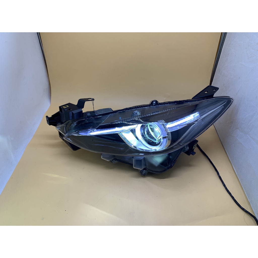 Đèn pha cho Mazda 3 2015-2016 mẫu 2.0