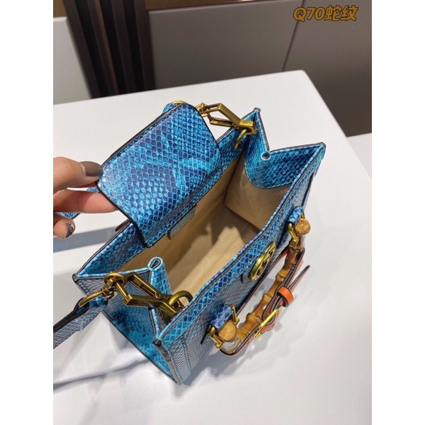 Túi GG khoá quai trúc vân da rắn fullbox