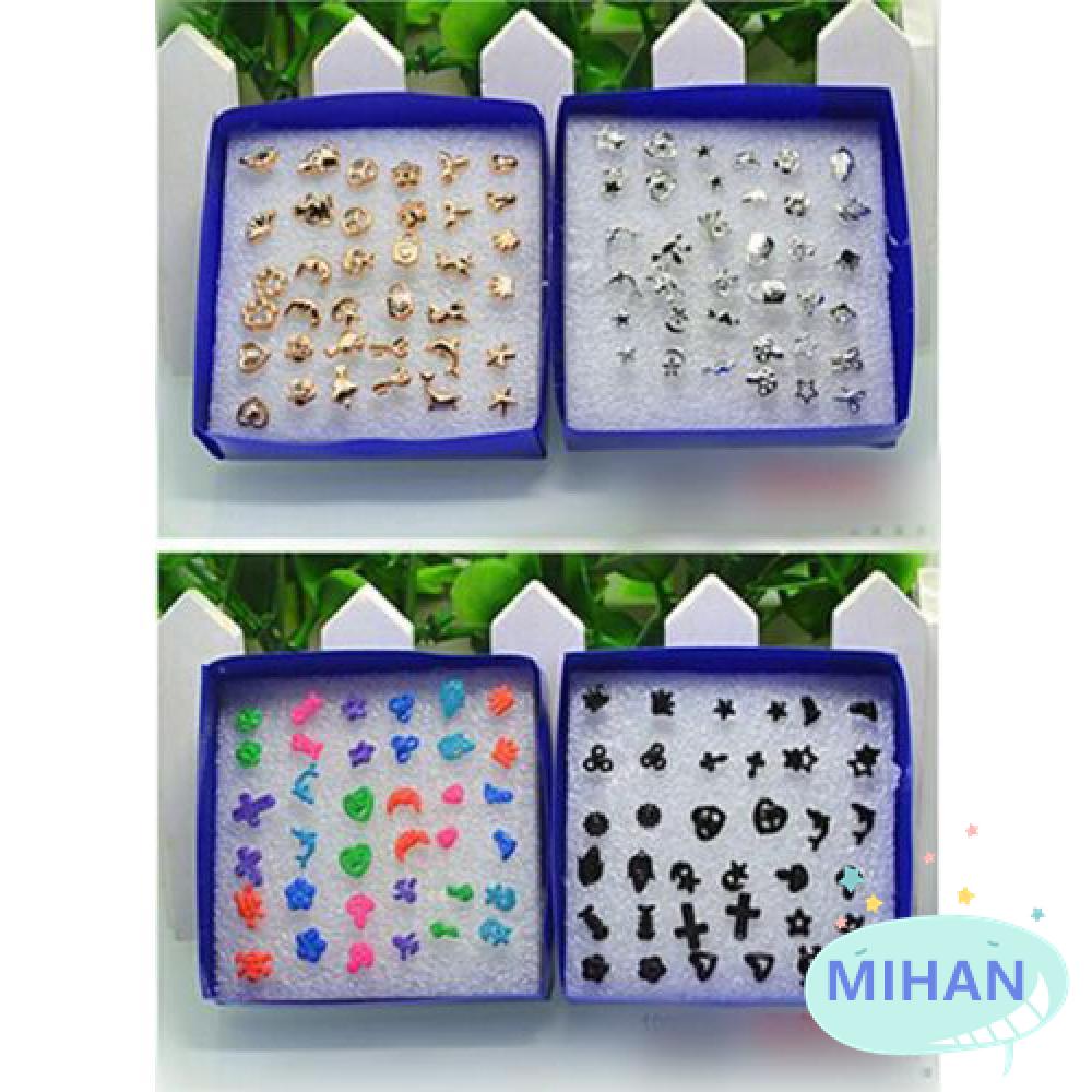 Hộp 18 đôi bông tai bằng nhựa thời trang dành cho bạn nữ