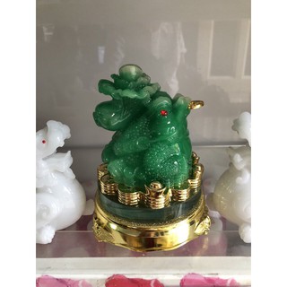 Tượng thiềm thừ (cóc 3 chân) cõng bắp cải ngậm tiền xu