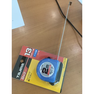 Thước cuộn Tajima Nhật Bản 2m, bản rộng 13mm, vỏ màu xanh