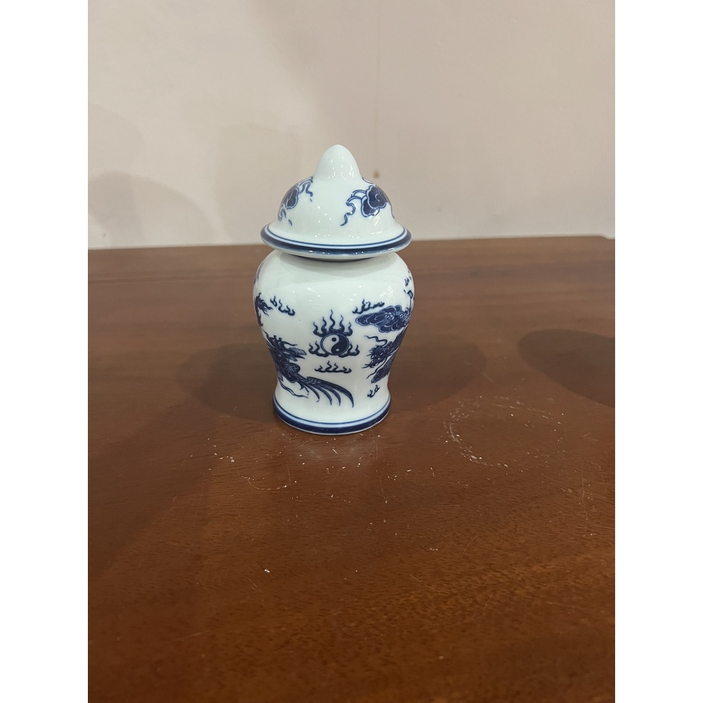 Hũ nước, hũ muối, hũ gạo - chóe đựng gạo, chóe đựng muối, chóe đựng nước